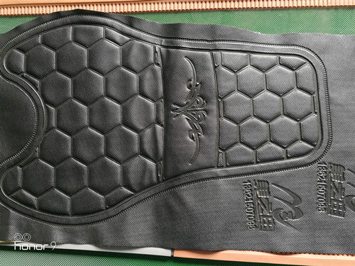 高周波热合机焊接电动车坐垫压花